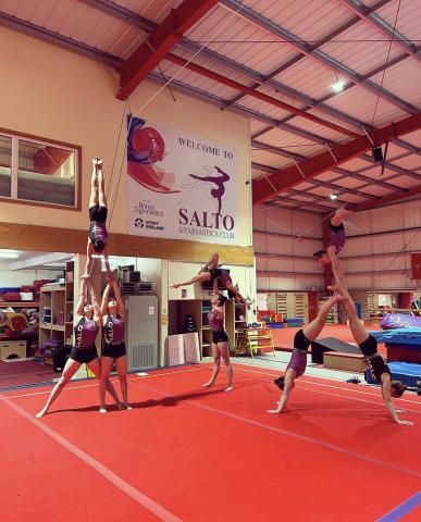 Acro English Image